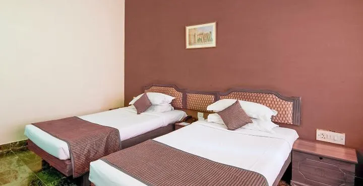 ***  Hotel Vishnupriya Udaipur India
