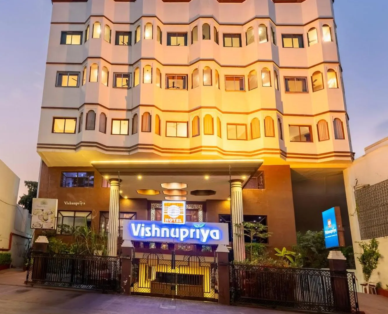 Hotel Vishnupriya Udaipur 3*,  India