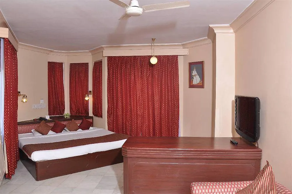 Hotel Vishnupriya Udaipur 3*,